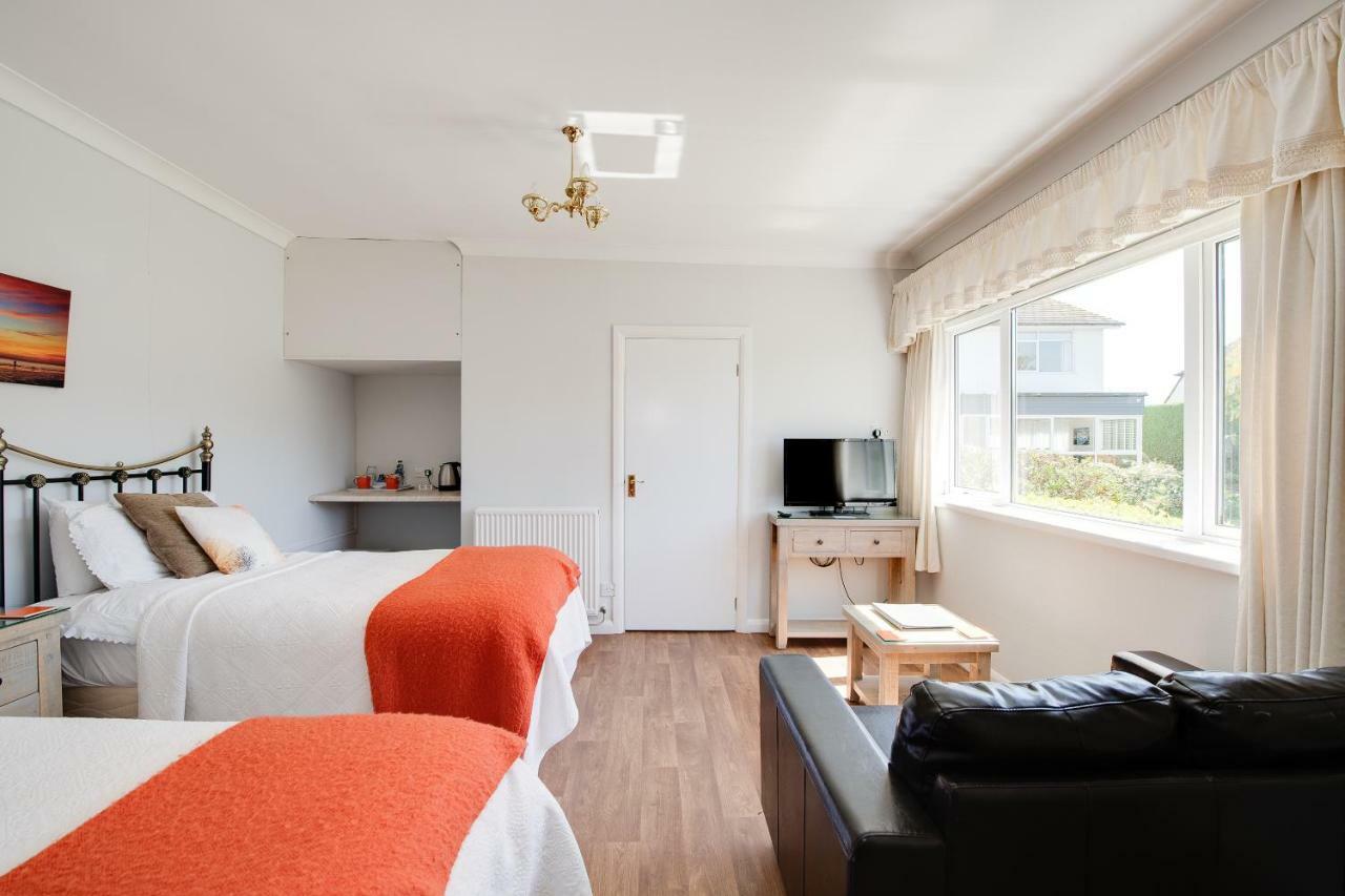 The Coast Yard B & B Chalet Hotel セルジー エクステリア 写真